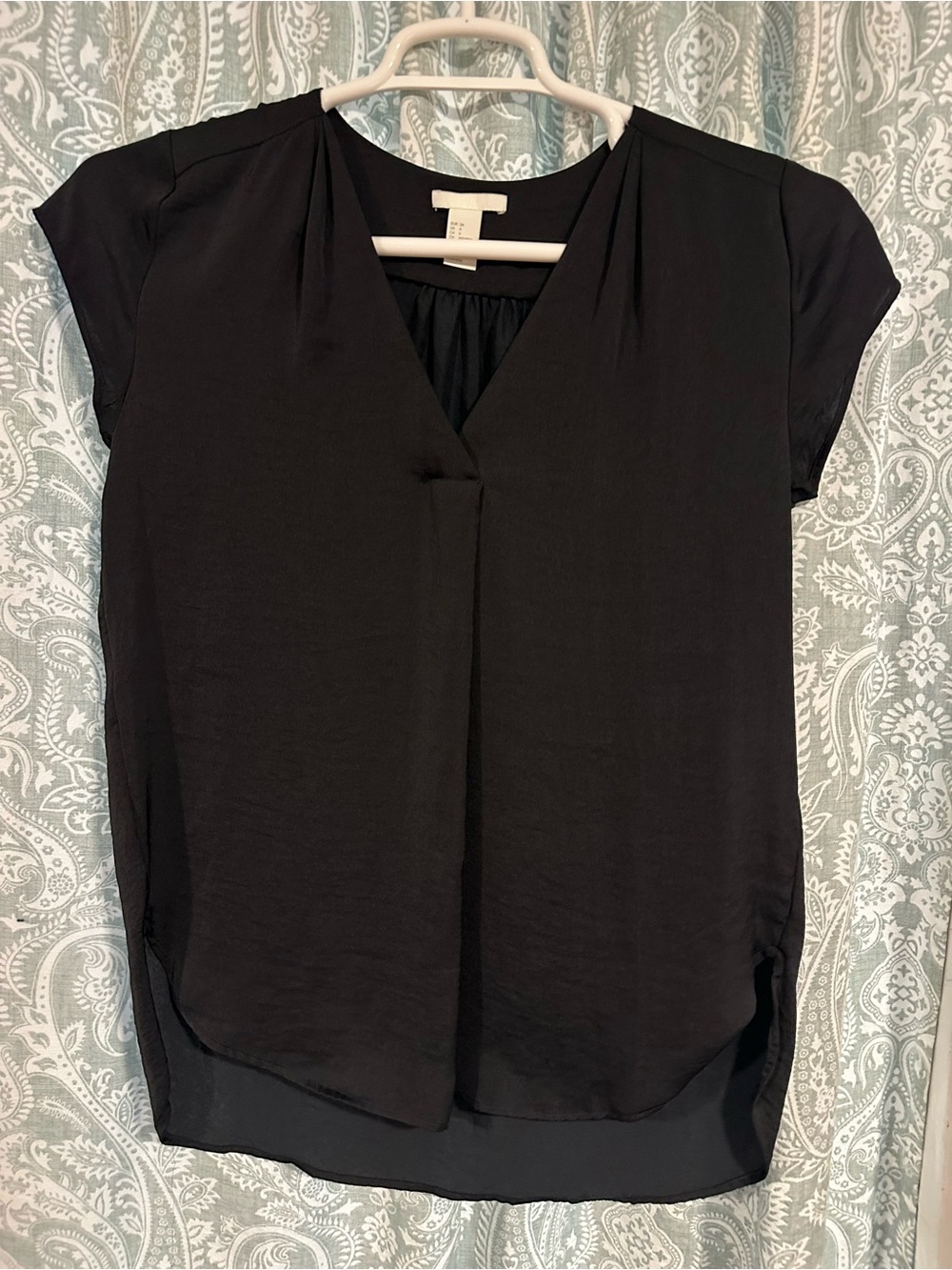 H&M Black V-Neck Short Sleeve Blouse